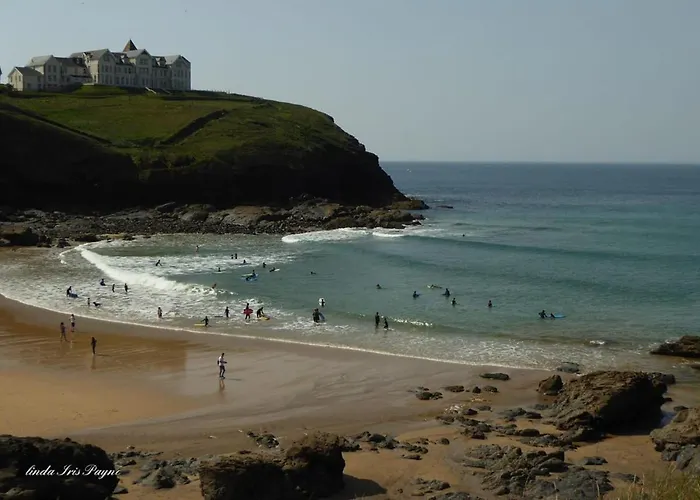 Cowshed Cottage Located Nr Kynance Cove